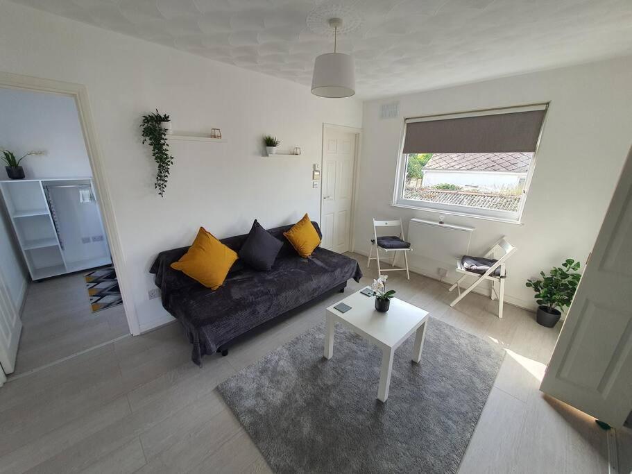 Awave From It All - Escape The City Life Jaywick Sands Экстерьер фото